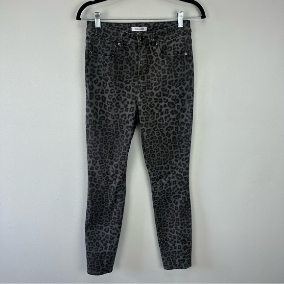 Good American Good Legs Animal Print Jeans - Picture 3 of 10
